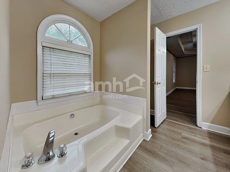 4929 Harrington Pl — Photo 12