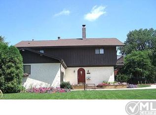 22537 Maple St, Saint Clair Shores, MI 48081