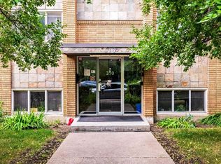 310 S 22nd Ave SW #4, Calgary, AB T2S 0H4