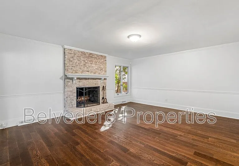 4103 Oak Hollow Dr — Photo 23