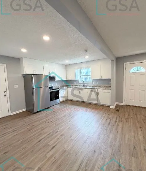 41 Burdette St — Photo 6