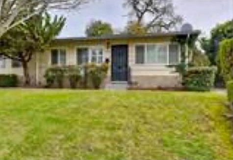 2nd image of 6047 S Land Park Dr