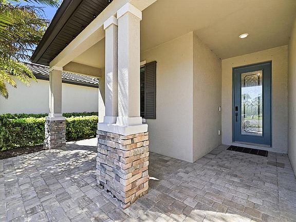 3rd image of 17234 Blue Ridge Pl