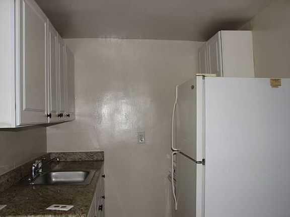 5th image of 314 Lincoln Ave