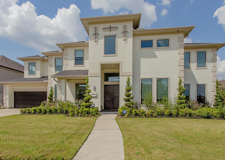1st image of 5083 Skipping Stone Ln