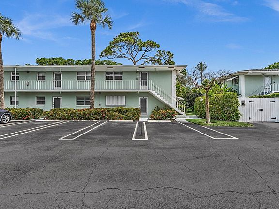 5th image of 2420 NW 22nd Avenue Apt 602