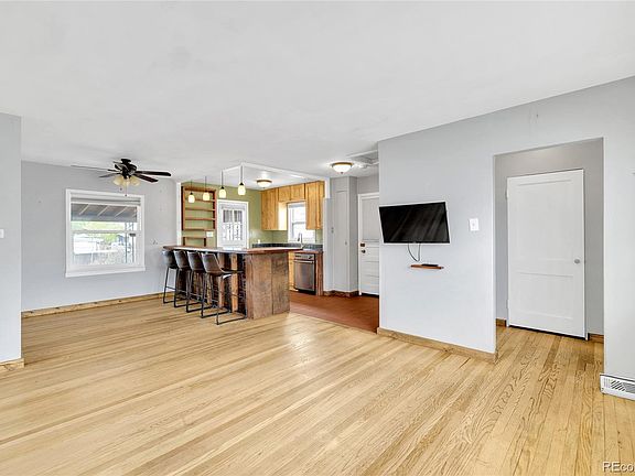 3rd image of 4410 Raritan Street