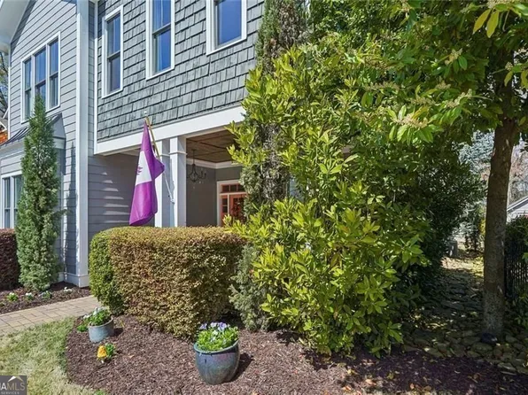 1651 Mercer Ave, College Park, GA 30337