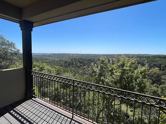 3rd image of 9609 Solana Vista Loop #B