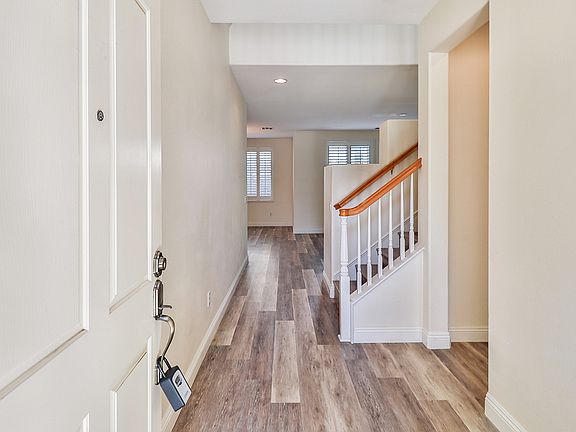 3rd image of 4607 Valerio Way