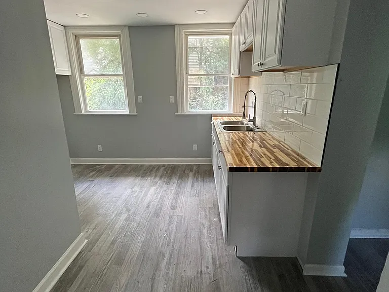 3006 Glenway Ave — Photo 16
