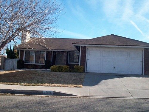 2nd image of 37516 17th St E