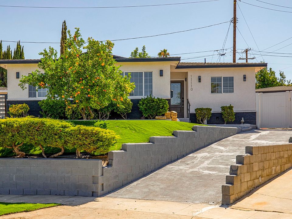 1st image of 11110 Odell Ave