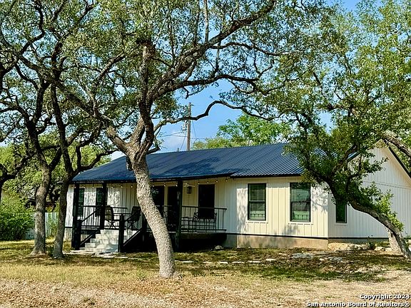 190 OAK HILL, Leakey, TX 78873 | MLS #1783001 | Zillow