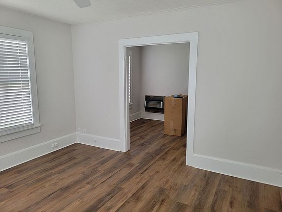 3rd image of 1257 McDuff Ave S #2