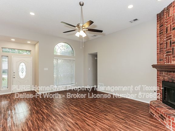 3rd image of 720 Brees Dr