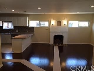 3rd image of 8749 Dalton Ave