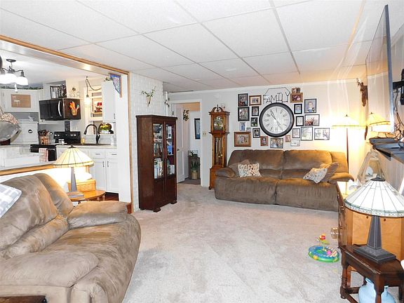 3rd image of 8235 W Adaline St