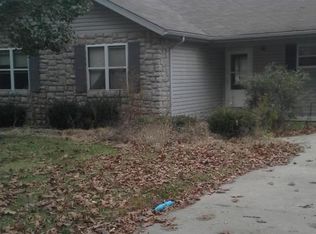 544 S White Oak Rd, Marshfield, MO 65706