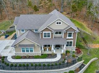 230 Stonewall Dr, Eureka, MO 63025