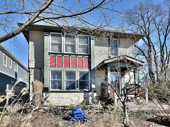 2nd image of 607 S Cedar Ave