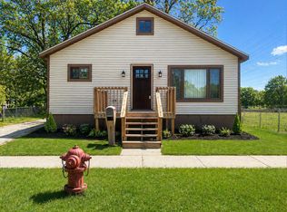 1980 Dyson St, Muskegon, MI 49442