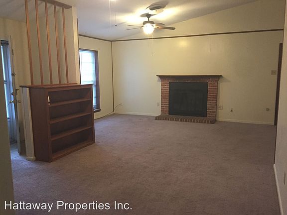 2nd image of 2811 Live Oak Dr
