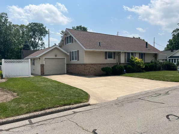 701 Walker St, Sturgis, MI 49091