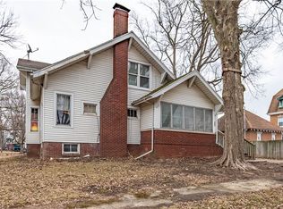 214 N Maple St, Maroa, IL 61756