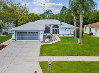 18637 Parade Rd, Hudson, FL 34667