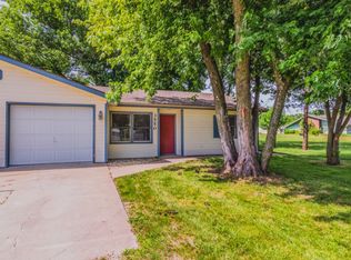 3550 Dempsey Rd, Manhattan, KS 66502