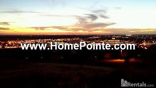4th image of 402 Serpa Way