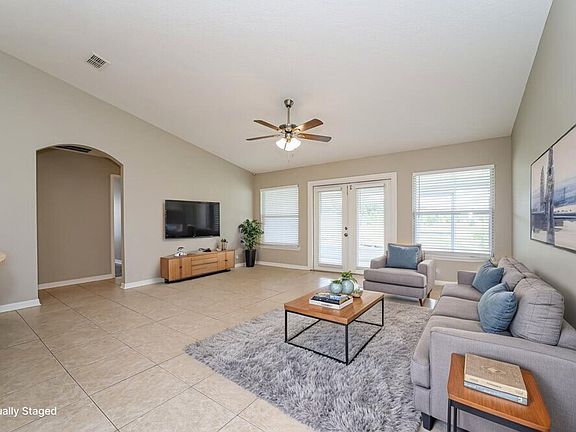3rd image of 3017 Captiva Bluff Rd N