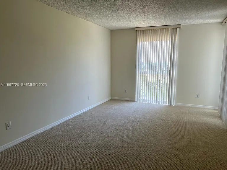 21055 Yacht Club Dr #1009 — Photo 5