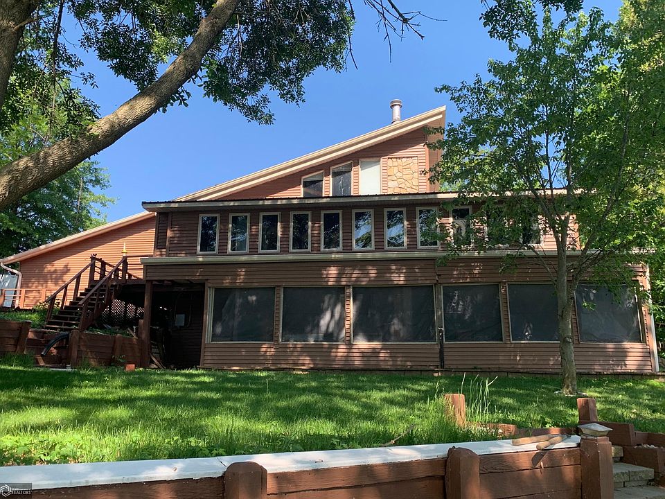 2nd image of 1292 Bee Tree Ln