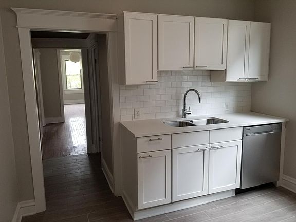 5th image of 72 Tracy St #1