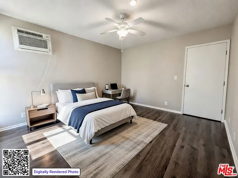 1208 W Adams Blvd #13 — Photo 4