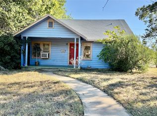 2622 Vincent St, Brownwood, TX 76801