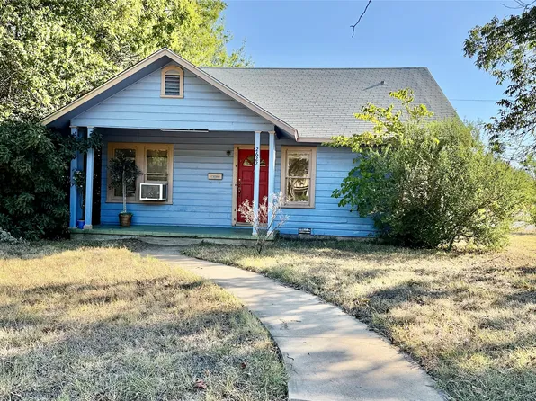 2622 Vincent St, Brownwood, TX 76801