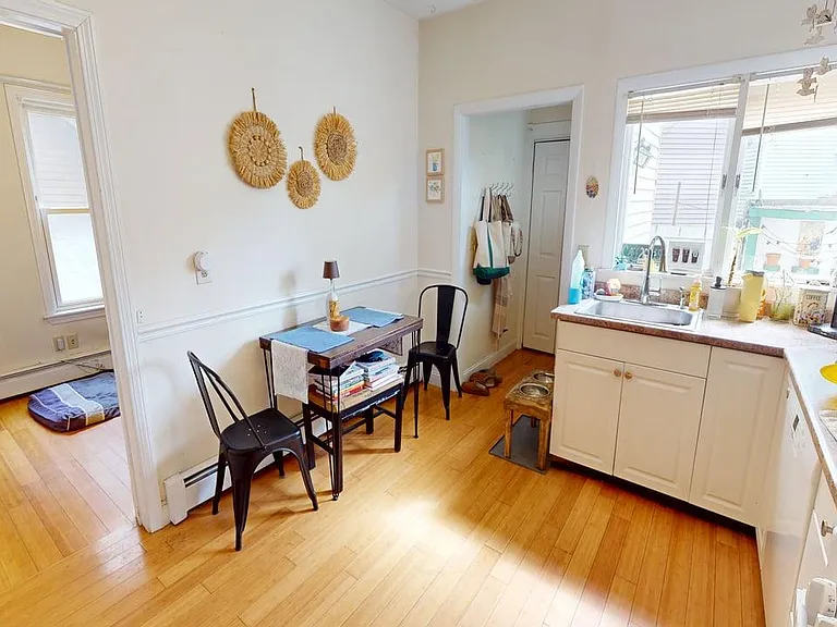 76 Prospect St #1 — Photo 10