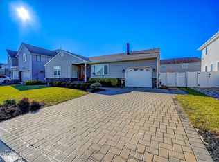 3322 Long Point Dr, Toms River, NJ