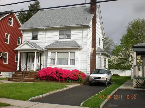 15 W Gibbons St, Linden, NJ 07036