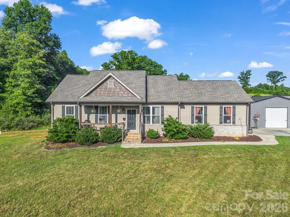 117 Clarence Henson Rd, Rutherfordton, NC 28139
