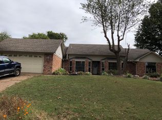 10409 Seven Oaks Rd, Fort Smith, AR 72908