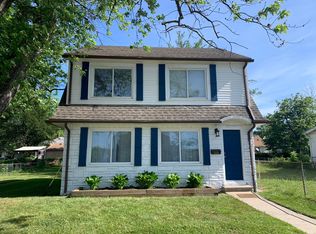 326 W Muir Ave, Hazel Park, MI