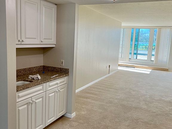 5th image of 7515 Pelican Bay Blvd APT 2G