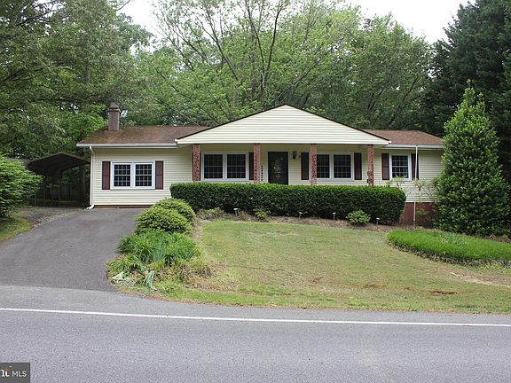 4th image of 45825 Nancy Ln
