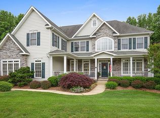 60 Greenfield Ln, Huntingtown, MD 20639