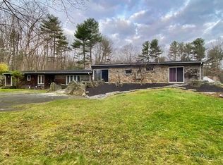 59 R Jones Rd, Spencer, MA 01562