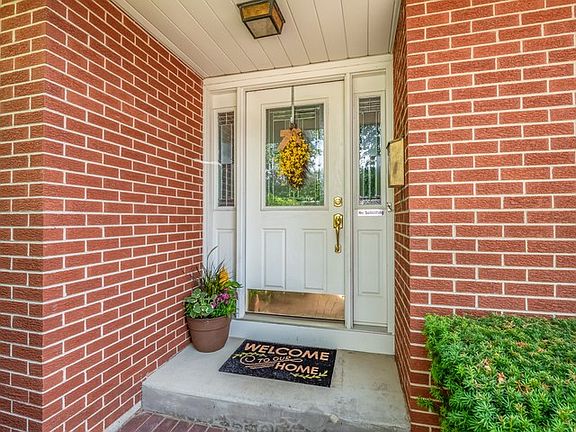 Welcoming entryway.